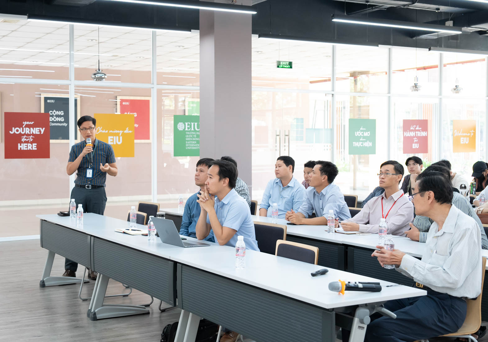 Khám phá thế giới cá cược đỉnh cao cùng https//12bet-vn.net/ - Trải nghiệm hoàn hảo, thắng lớn bất ngờ!